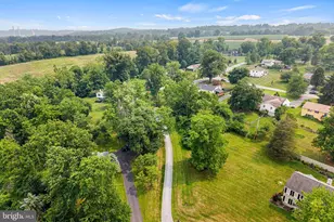2604 Pheasant Run Ln, Spring City, PA 19475 - Photo 42