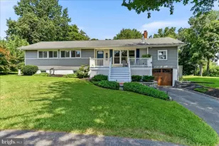 196 Highland View Dr, Lincoln University, PA 19352 - Photo 1