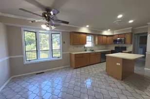 902 Kirby Dr, West Chester, PA 19380 - Photo 8