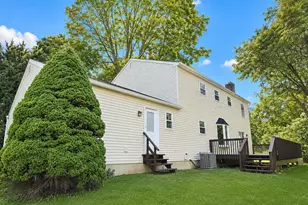 902 Kirby Dr, West Chester, PA 19380 - Photo 2
