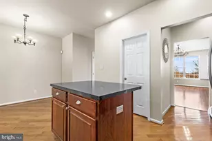 271 Yorktown Ct, Malvern, PA 19355 - Photo 6