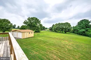 1896 Little Conestoga Rd, Elverson, PA 19520 - Photo 30