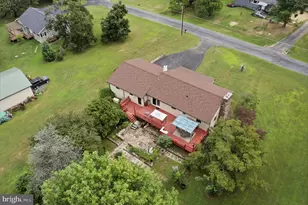 209 Hill Rd, Elverson, PA 19520 - Photo 4