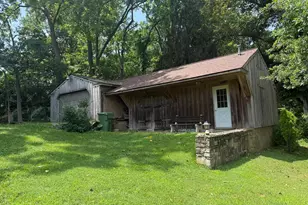 209 Hill Rd, Elverson, PA 19520 - Photo 6