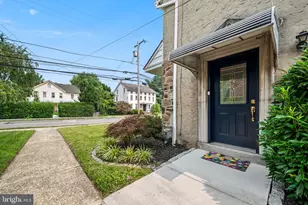 1006 W Bridge St, Phoenixville, PA 19460 - Photo 4