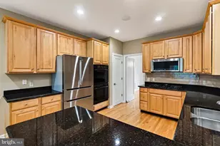 327 S Caldwell Cir, Downingtown, PA 19335 - Photo 18