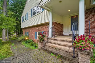 726 Old State Rd, Berwyn, PA 19312 - Photo 4