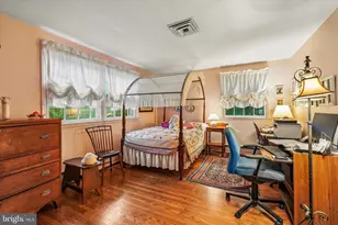 726 Old State Rd, Berwyn, PA 19312 - Photo 12