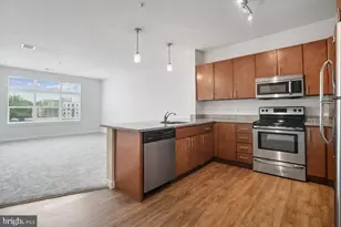 131 Bridge St, Phoenixville, PA 19460 - Photo 4