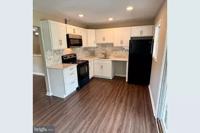 208 Chestnut Road, West Grove, PA 19390 - Photo 8