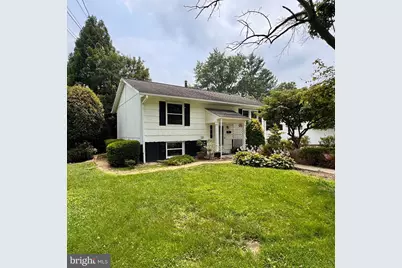 208 Chestnut Road, West Grove, PA 19390 - Photo 2