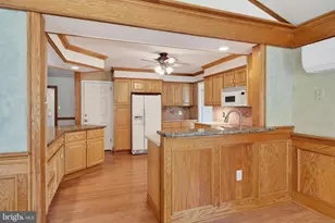 15 Crestview Rd, Phoenixville, PA 19460 - Photo 18