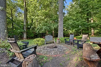 805 Llanelly Lane, Berwyn, PA 19312 - Photo 6