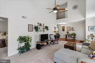 13 Parkside Dr, Elverson, PA 19520 - Photo 8