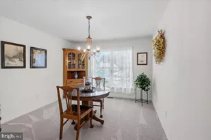 13 Parkside Dr, Elverson, PA 19520 - Photo 16