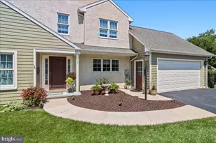 13 Parkside Dr, Elverson, PA 19520 - Photo 34