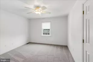 13 Parkside Dr, Elverson, PA 19520 - Photo 22