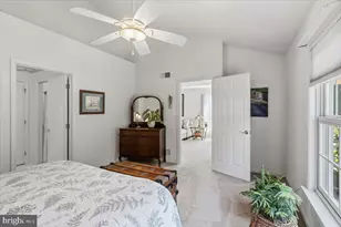 13 Parkside Dr, Elverson, PA 19520 - Photo 10