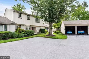 350 Devon Way, West Chester, PA 19380 - Photo 2