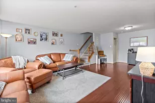1102 Cherry Wood Ct, Phoenixville, PA 19460 - Photo 6