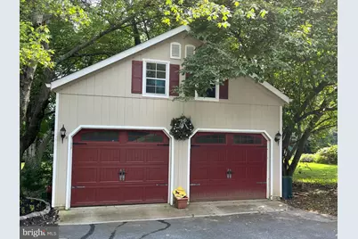 912 Warrior Road, Malvern, PA 19355 - Photo 2