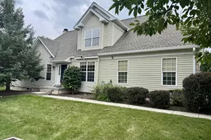 240 Torrey Pine Ct, West Chester, PA 19380 - Photo 2