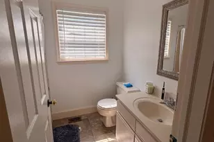135 Peters Ct, Coatesville, PA 19320 - Photo 10