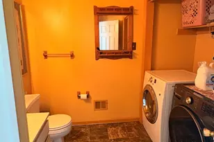 135 Peters Ct, Coatesville, PA 19320 - Photo 6