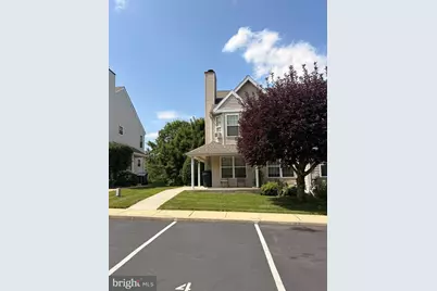 135 Peters Court, Coatesville, PA 19320 - Photo 2