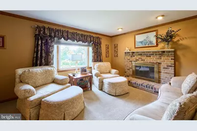106 Stephen Lane, Pottstown, PA 19465 - Photo 2