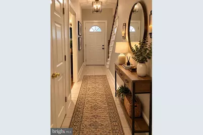 345 Oxer Ct, Devon, PA 19333 - Photo 2