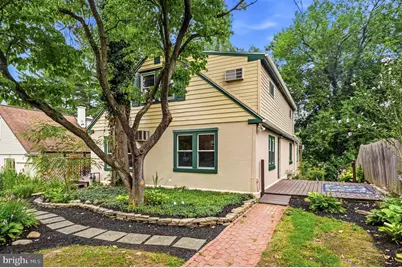 610 W Market Street, West Chester, PA 19382 - Photo 2