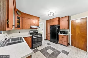 253 N Guernsey Rd, West Grove, PA 19390 - Photo 10