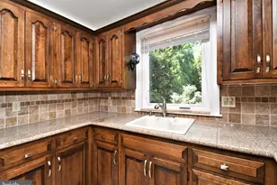 1207 Township Line Rd, Phoenixville, PA 19460 - Photo 12