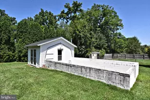 1207 Township Line Rd, Phoenixville, PA 19460 - Photo 38