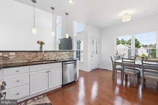 21 N Danbury Cir, Coatesville, PA 19320 - Photo 12
