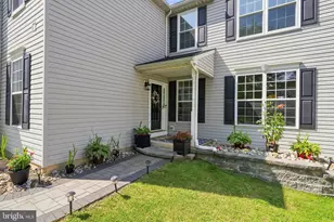 21 N Danbury Cir, Coatesville, PA 19320 - Photo 4