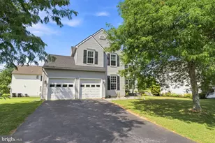 21 N Danbury Cir, Coatesville, PA 19320 - Photo 1