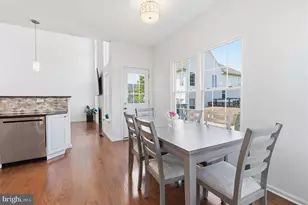 21 N Danbury Cir, Coatesville, PA 19320 - Photo 10