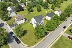 21 N Danbury Cir, Coatesville, PA 19320 - Photo 36