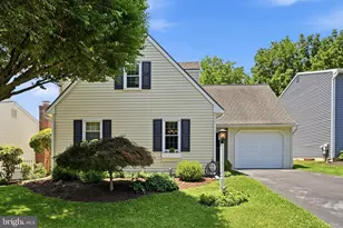 205 Armstead Ct, Downingtown, PA 19335 - Photo 2