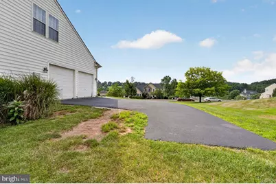 40 Robins Nest Lane, Pottstown, PA 19465 - Photo 4