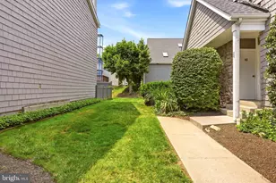 43 Constitution Ct, Chesterbrook, PA 19087 - Photo 4