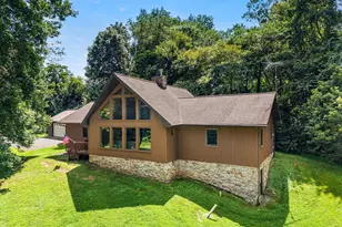 946 Street Rd, Oxford, PA 19363 - Photo 2