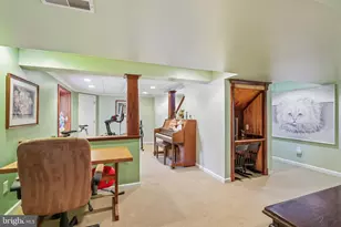 45 Flintlock Cir, West Grove, PA 19390 - Photo 42
