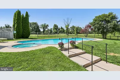 45 Flintlock Circle, West Grove, PA 19390 - Photo 2