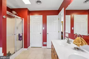 45 Flintlock Cir, West Grove, PA 19390 - Photo 38
