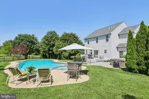 45 Flintlock Cir, West Grove, PA 19390 - Photo 50