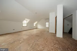 2048 Buttonwood Rd, Berwyn, PA 19312 - Photo 68