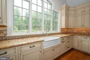 2048 Buttonwood Rd, Berwyn, PA 19312 - Photo 18